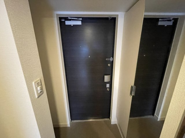 【玄関】 | プレサンス新大阪イオリア 