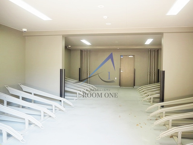 ルーブル三軒茶屋伍番館