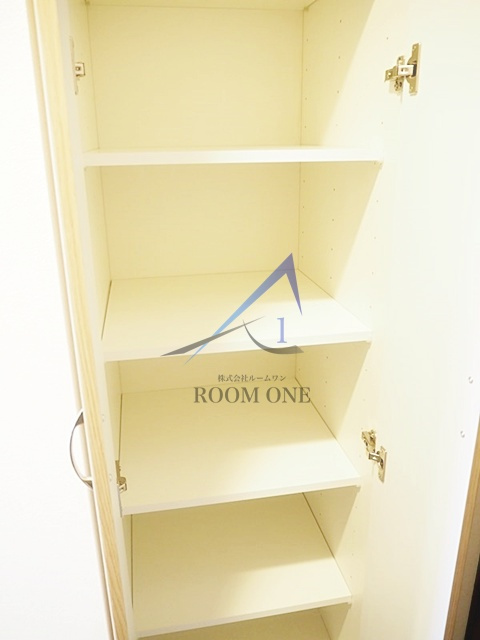ルーブル三軒茶屋伍番館の収納|収納です。