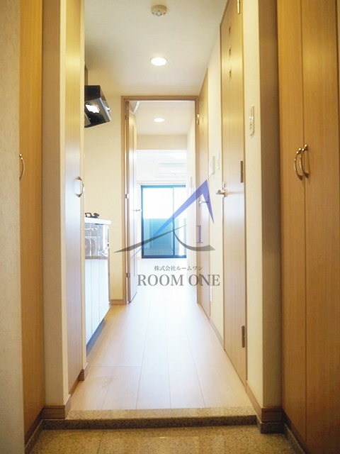 ルーブル三軒茶屋伍番館の玄関|玄関です。