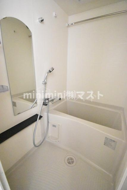 プレサンスOSAKA　DOMECITYクロスティの浴室