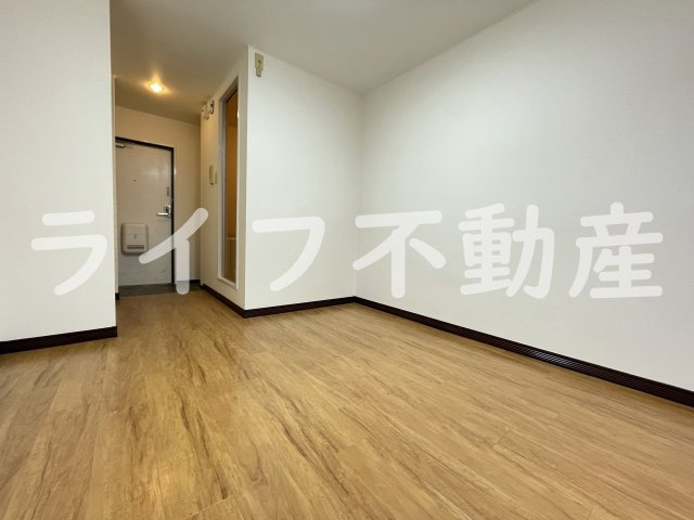 大宝上小阪CTスクエアの居間・リビング|ゆったりとした居間です