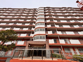 【外観】 | 令和8年2月にリフォーム済みの4LDKで大切なペットと暮らせるマンションです（細則有）