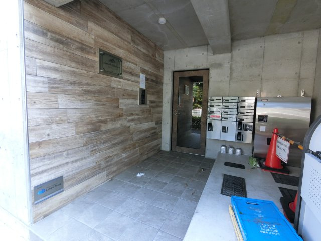 アンベリール北小岩のエントランス