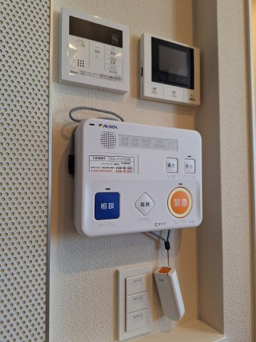 （シニア限定）ヘーベルヴィレッジ浦和領家ヴェルデのセキュリティ|ALSOK見守り緊急通報システム