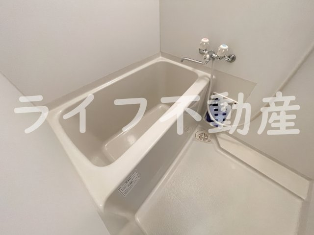 エムズ・コンフォートの浴室|きれいなお風呂です