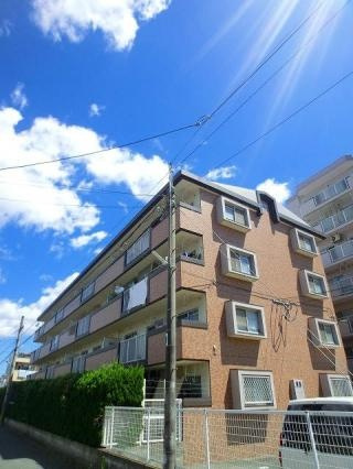コーネル井尻の外観
