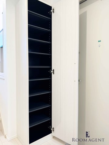 ハーモニーテラス大宝の玄関