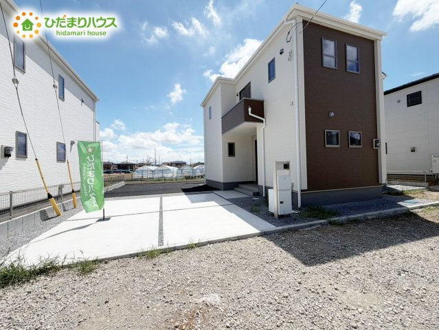 木間ヶ瀬Ⅵ（独立戸建10棟）　新築戸建　7号棟の駐車場|ご家族でお車に乗る方に！駐車場2台分あります！				

