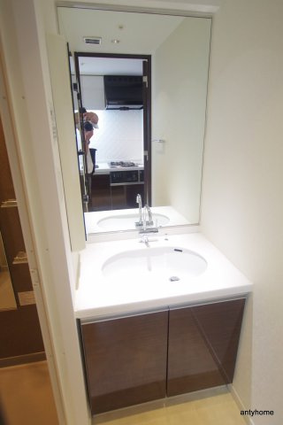 アーデン西天満　仲介手数料無料の洗面所