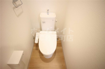 【トイレ】 | Metrosa弁天町 | コンパクトで使いやすいトイレです