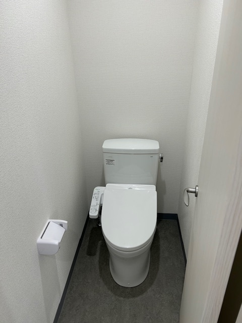 ライオンズ三田のトイレ|男子トイレ