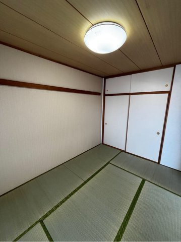 新柏ガーデニア東の街弍番館の和室