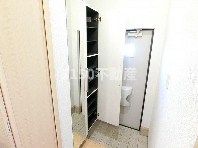 アバンツァートの玄関