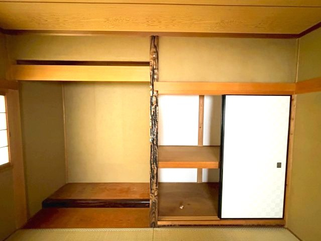 東阪田貸家の収納