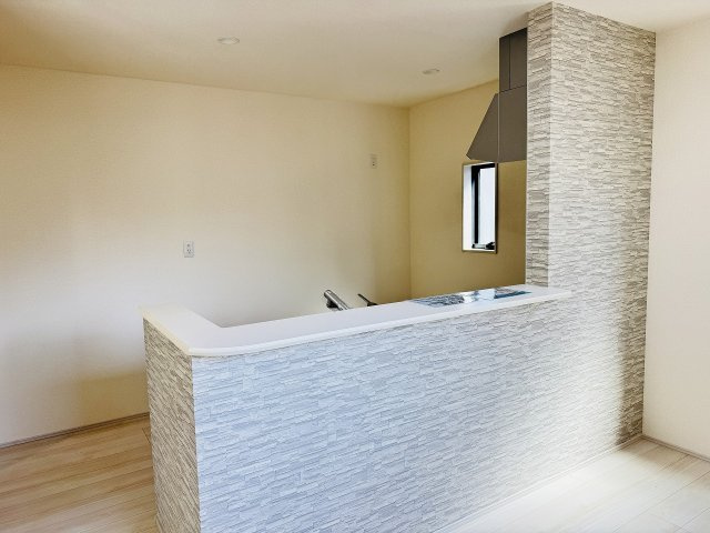 八王子市　山田町　新築一戸建て　７期のキッチン|～リビング側の家族とコミュニケーションをとりやすい対面式キッチンです～