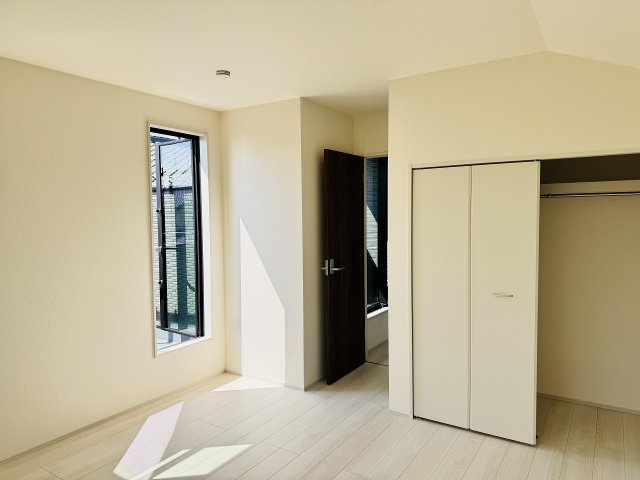 八王子市　山田町　新築一戸建て　７期の収納|～収納力の高いクローゼット完備～
