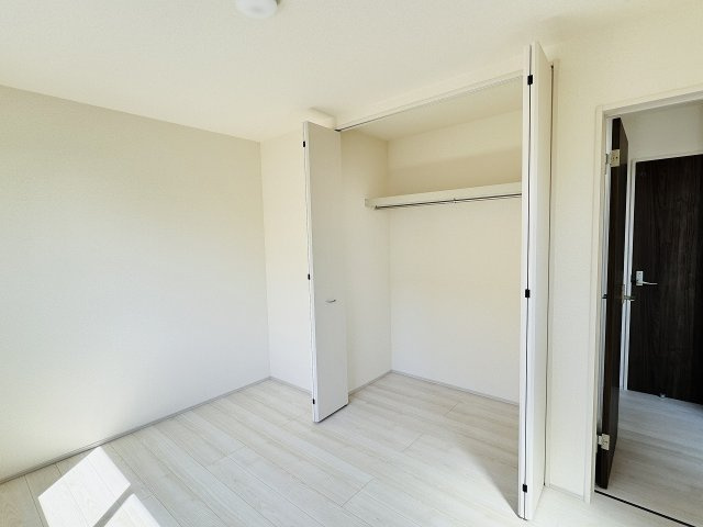 八王子市　山田町　新築一戸建て　７期の収納|～収納力の高いクローゼット完備～