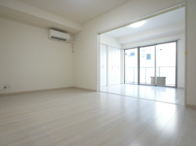 リブリ・グラン関口