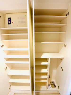 【居間・リビング】 | アパートメンツ東山