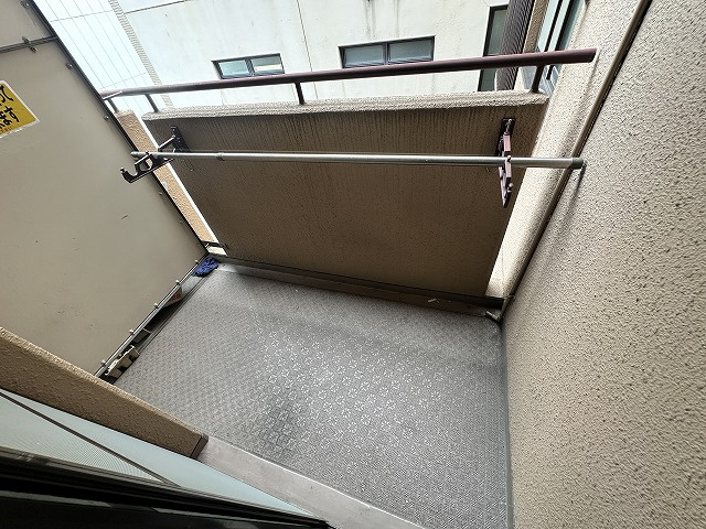 ニューライフ本町のバルコニー