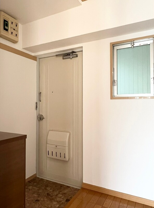 ソーワ梅丘マンションの玄関