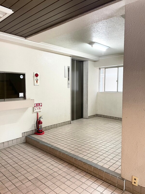 ソーワ梅丘マンションのロビー