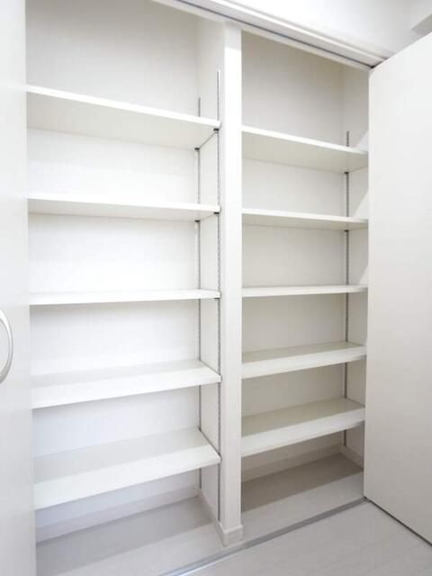 リブリ・Ｌｅ・Ｌｉｅｎの収納