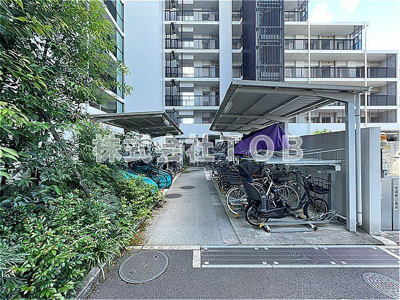 【その他共用部分】 | ザ・パークハウス千歳烏山グローリオエアリーコート | 駐輪スペース②