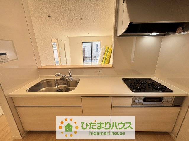 加須市北下新井第５　新築一戸建て　04　クレイドルガーデンのキッチン