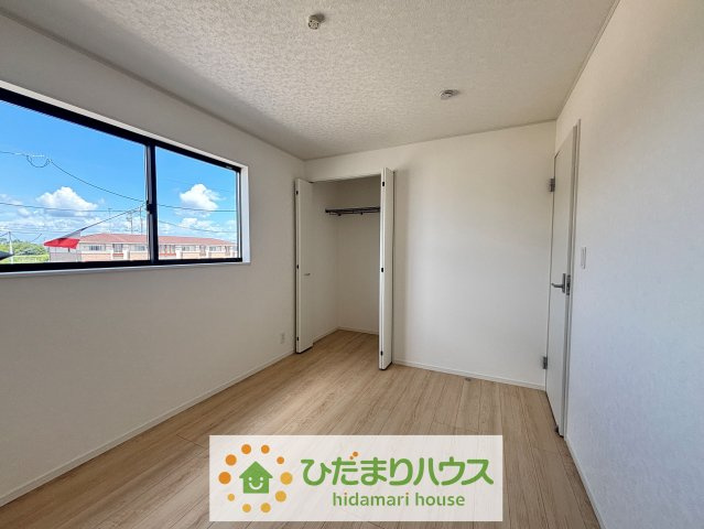 加須市北下新井第５　新築一戸建て　04　クレイドルガーデンの収納