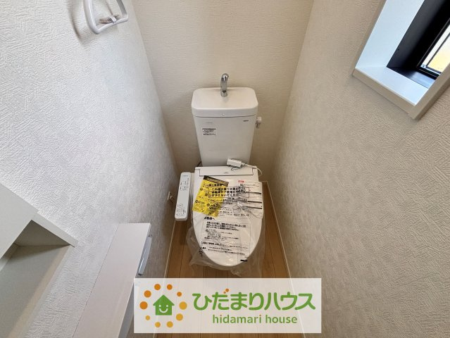 加須市北下新井第５　新築一戸建て　04　クレイドルガーデンのトイレ
