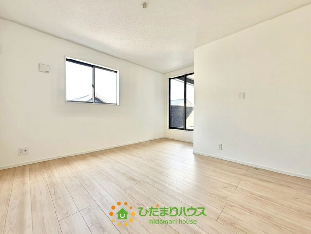加須市北下新井第５　新築一戸建て　03　クレイドルガーデンの洋室