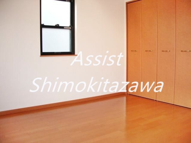 ジュネス下北沢の寝室