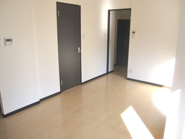 ボヌール新小岩の居間・リビング