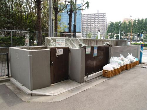 敷地内ゴミ置き場