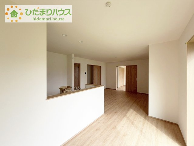 【居間・リビング】 | 土浦市おおつ野6丁目10番　新築戸建　A号棟 | 早くお仕事終わらせて、家に帰りたくなるようなリビングです(^^♪