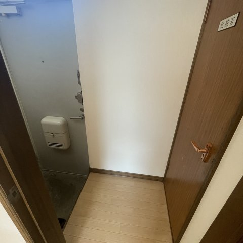 ジョイライフの玄関