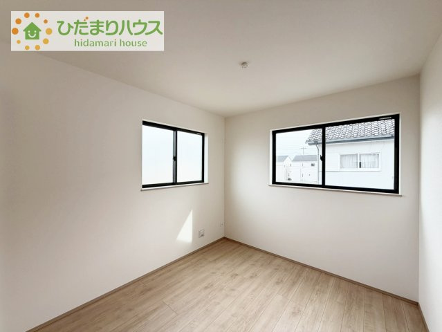 【洋室】 | 土浦市おおつ野6丁目10番　新築戸建　B号棟 | 机にベットを置けば子供部屋の完成です！
