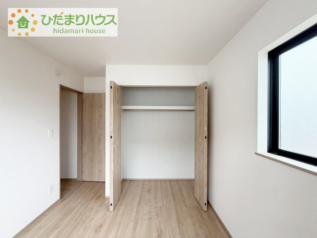 【収納】 | 土浦市おおつ野6丁目10番　新築戸建　B号棟 | お洋服の多い女性に人気！収納力の高いクローゼット付き☆彡