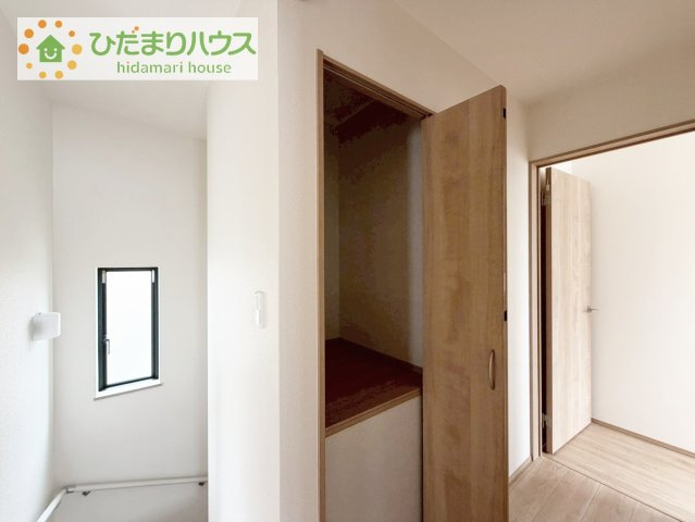 【収納】 | 土浦市おおつ野6丁目10番　新築戸建　B号棟 | 収納場所に困る掃除機や掃除用具はこちらへ！！