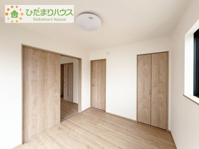 【洋室】 | 土浦市おおつ野6丁目10番　新築戸建　B号棟 | 木の温もりがやさしいフローリング♪
