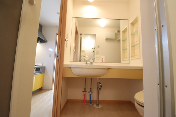 グランドセントレア８８８ Ａ・Ｂの内装|大型洗髪洗面化粧台