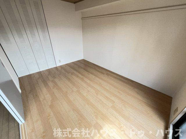フロイディーハイツの寝室