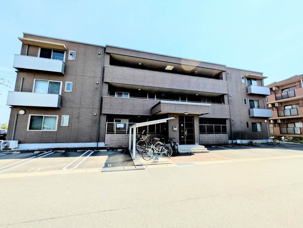 シャーメゾンしおやの杜　Ｃ棟