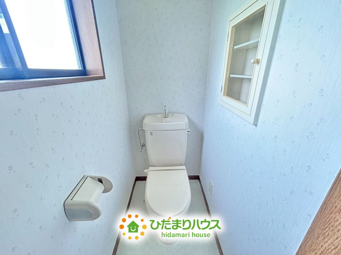 加須市向古河　中古一戸建てのトイレ|２階のお手洗いも大変キレイです！
