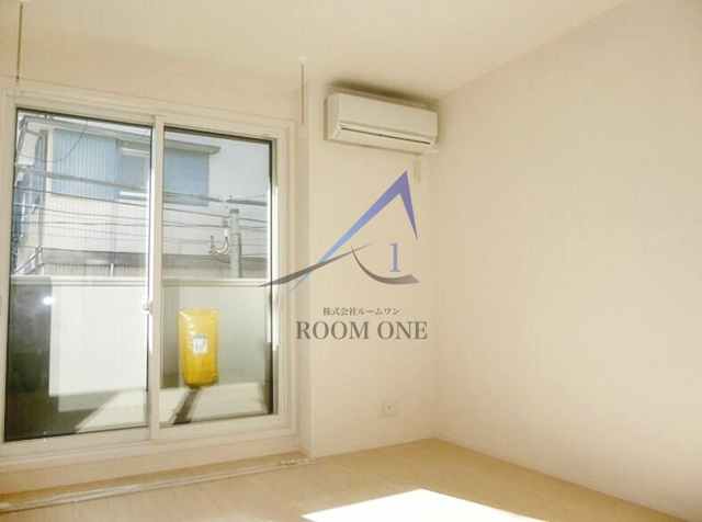 Ｙ’ｓ　ＦＬＡＴ　ワイズフラット