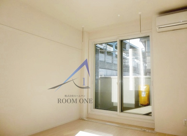 Ｙ’ｓ　ＦＬＡＴ　ワイズフラットの居間・リビング|洋室のお部屋です。