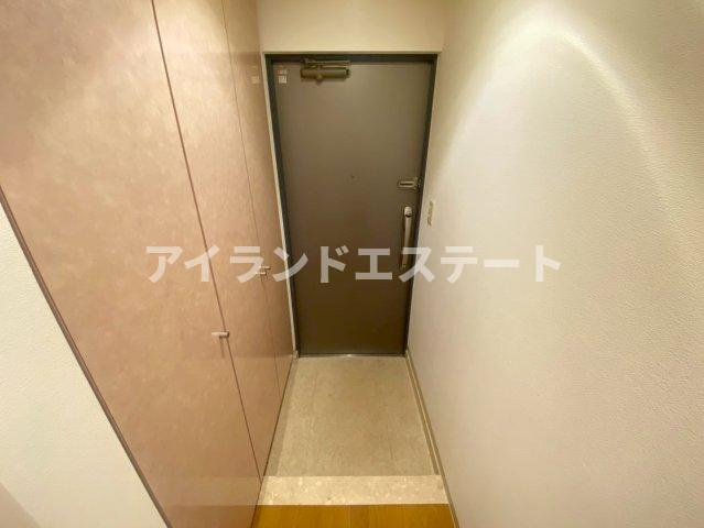 ステランテ駒沢　駅近　南東角部屋　ウォークインクロゼットの玄関