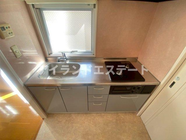 ステランテ駒沢　駅近　南東角部屋　ウォークインクロゼットのキッチン